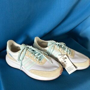 Adidas Womens Running Shoes